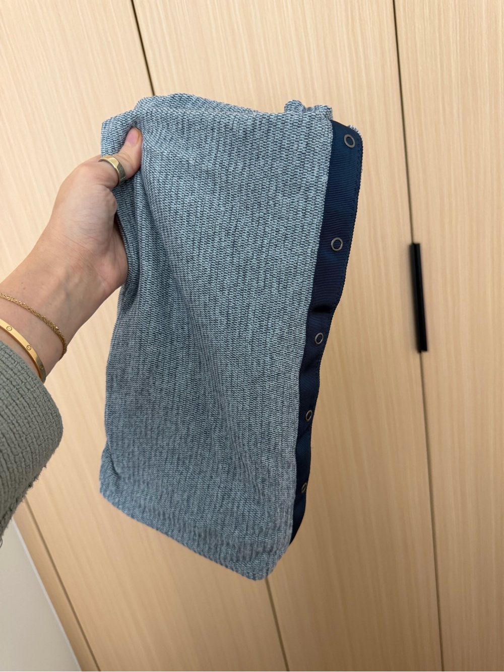lululemon athletica Heather Blue infinity scarf (snaps open, can wear multi-way)